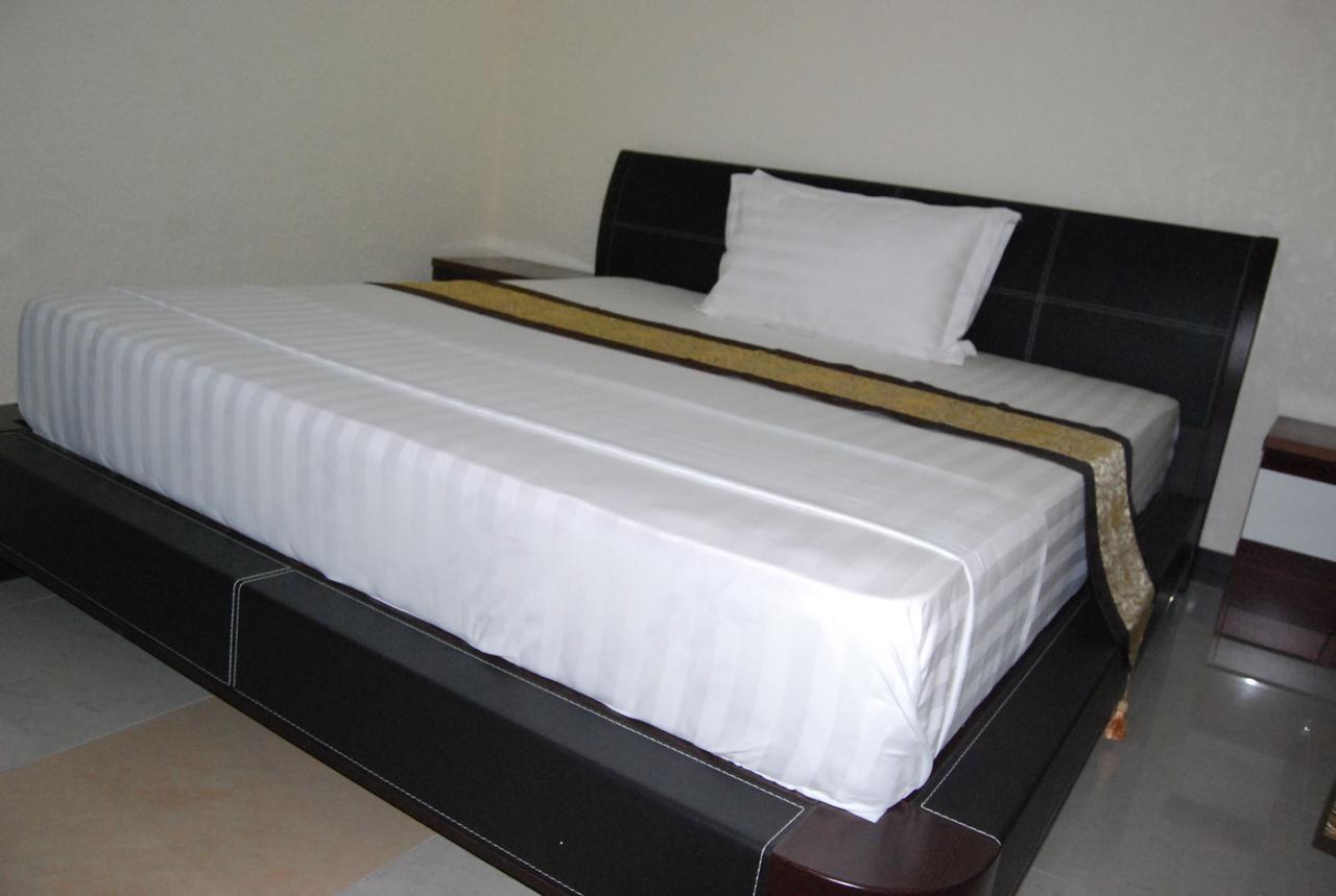 Best Point Hotel Dar es Salaam Esterno foto